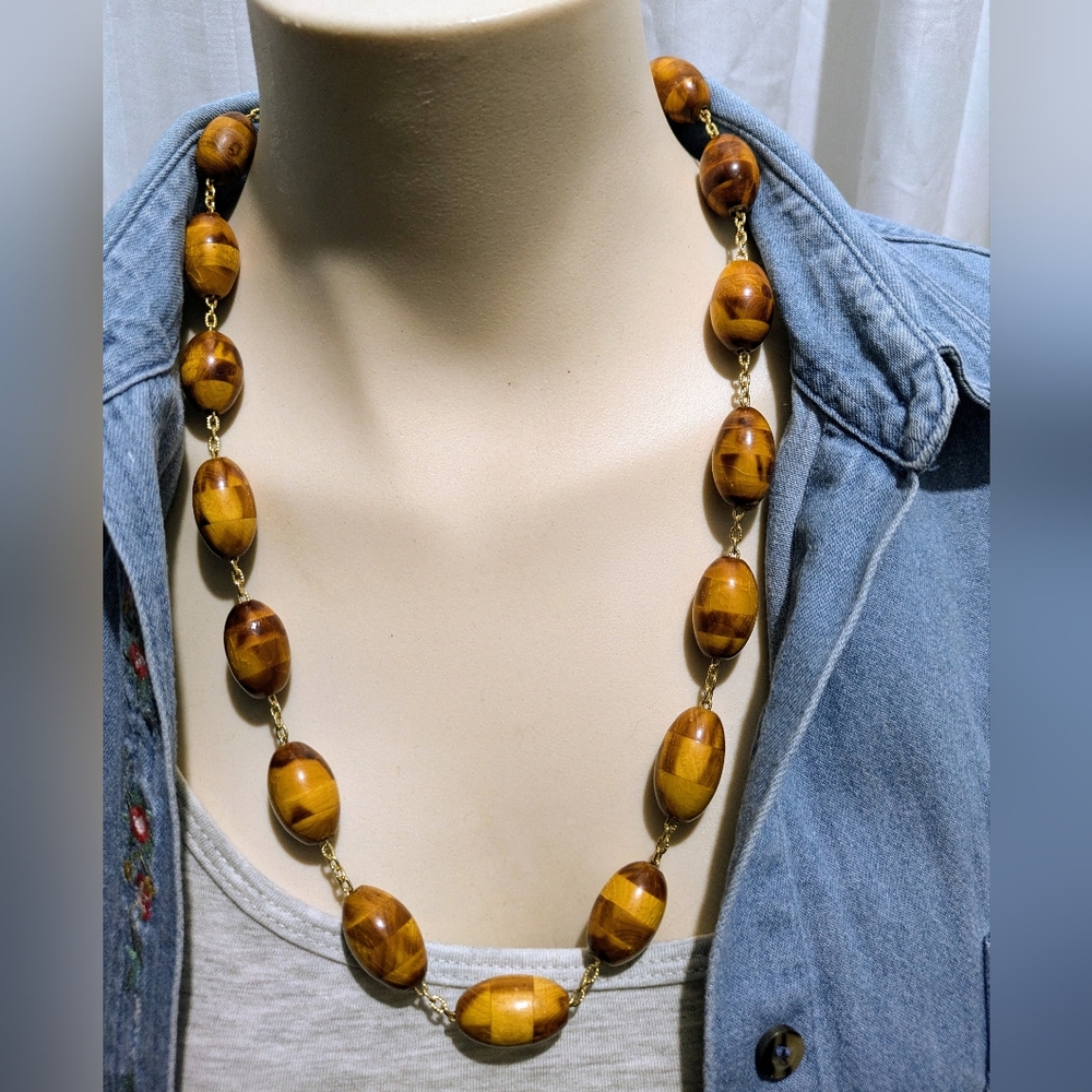 Vintage Necklace Gold Tone Chain Lacquered Wood Beads Boho Office Wear 26" Long